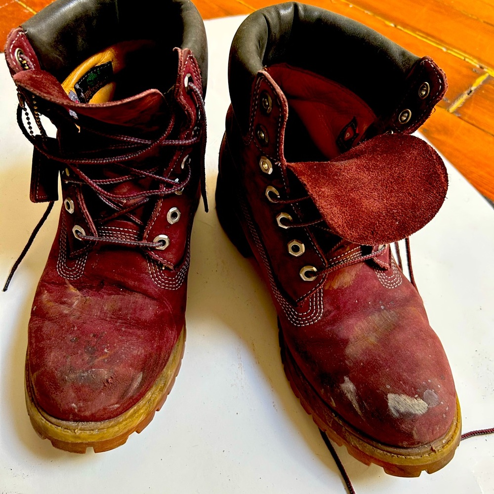 Authentic Timberland “Champion”  Wine Nubuck  boots